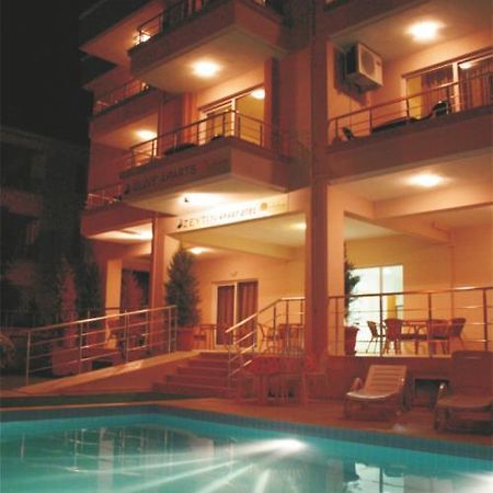 Zeytin Apart Hotel Кешме Экстерьер фото