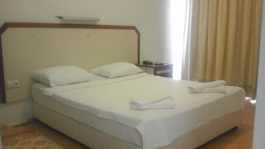 Zeytin Apart Hotel Кешме Номер фото