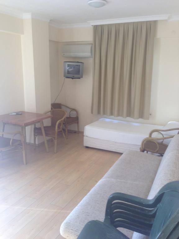 Zeytin Apart Hotel Кешме Экстерьер фото